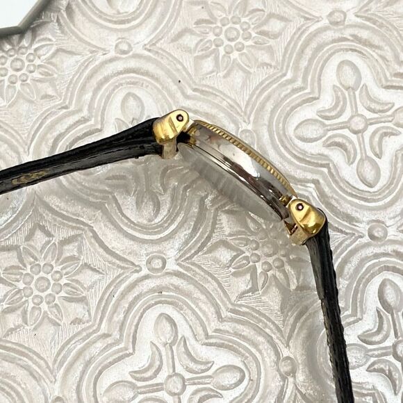 Vintage Oscar de la Renta Dainty Two-Tone Dress Watch with Flexible Lugs - Picture 12 of 16